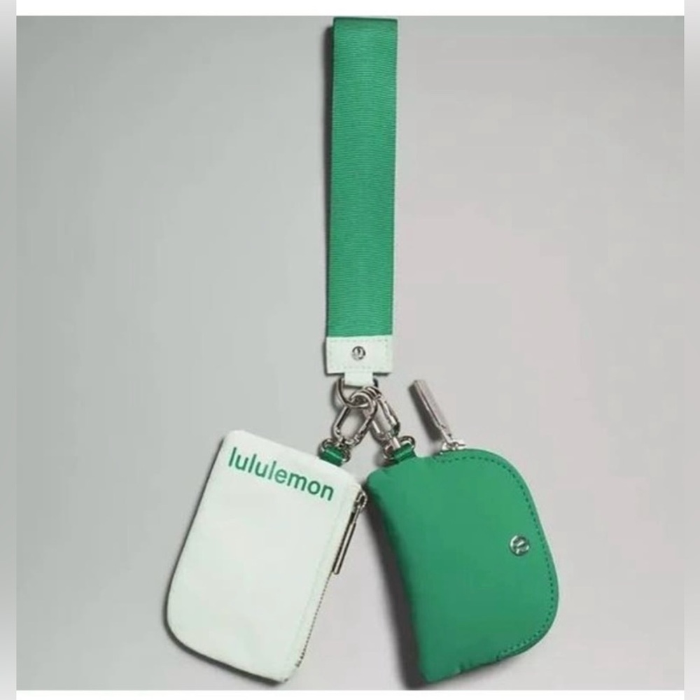 Lululemon Dual Pouch Wristlet (Emerald Ice/Mint Moment)